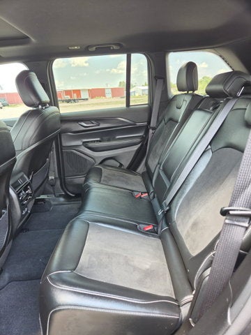 2025 Jeep Grand Cherokee Altitude X 4x4