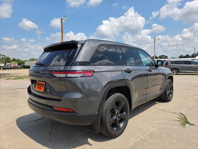 2025 Jeep Grand Cherokee Altitude X 4x4