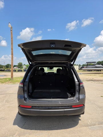 2025 Jeep Grand Cherokee Altitude X 4x4