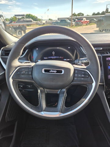 2025 Jeep Grand Cherokee Limited 4x4