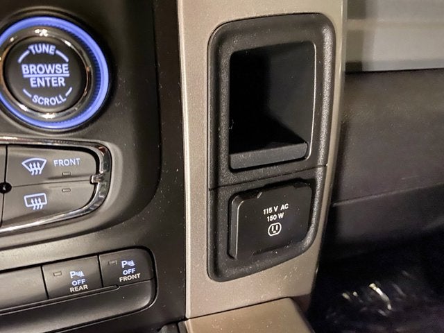 2018 RAM 1500 Lone Star Crew Cab 4x2 5'7' Box