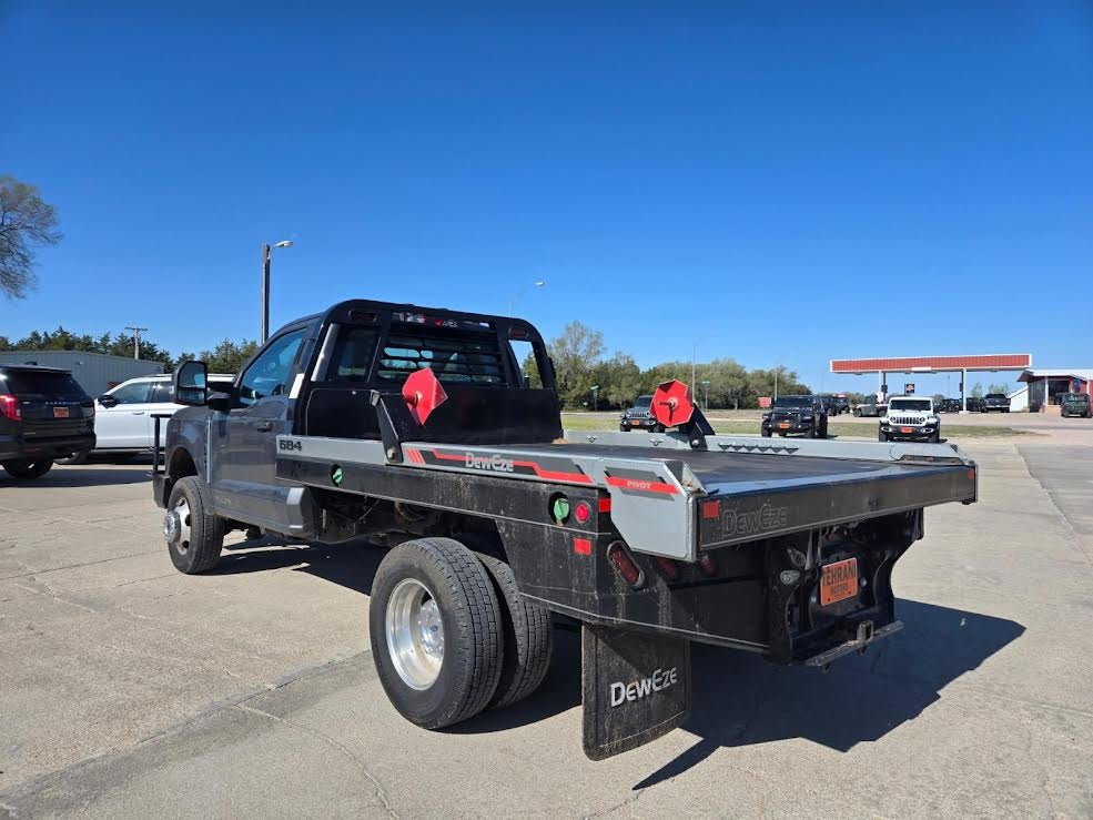 2023 Ford F-350 Chassis DRW