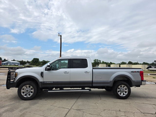 2017 Ford F-350 LARIAT