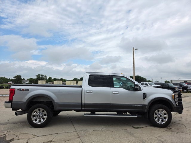 2017 Ford F-350 LARIAT
