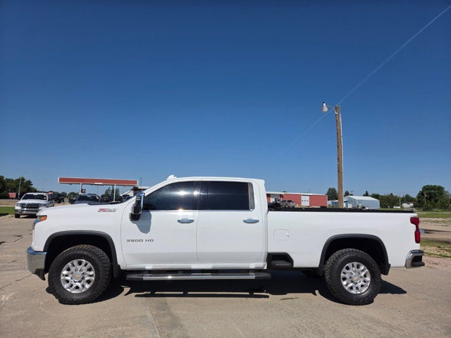 2023 Chevrolet Silverado 3500HD 4WD Crew Cab Long Bed LTZ