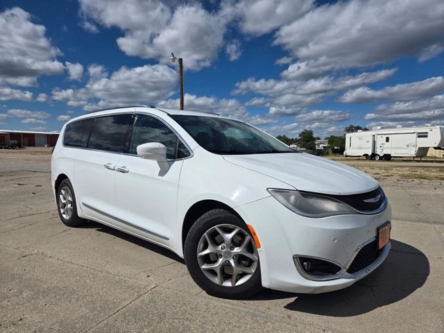 2018 Chrysler Pacifica Touring L Plus