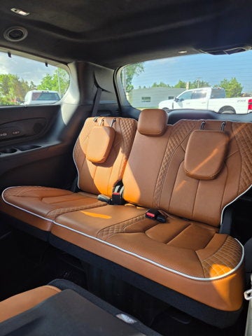 2025 Chrysler Pacifica Pinnacle