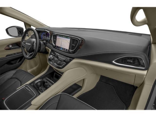 2025 Chrysler Pacifica Pinnacle AWD