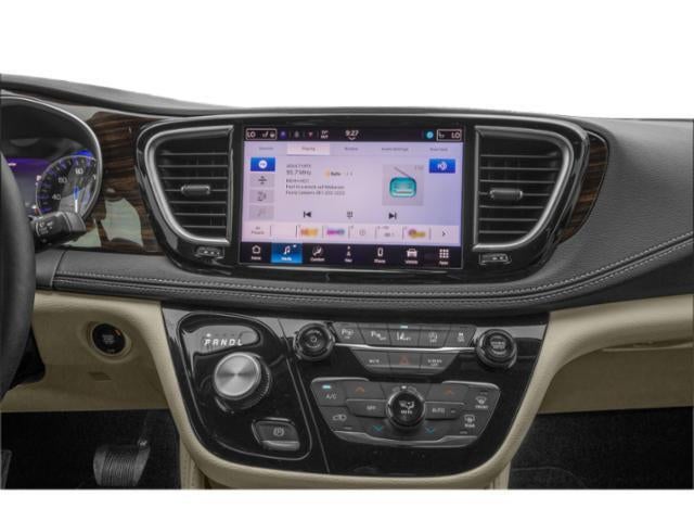 2025 Chrysler Pacifica Pinnacle AWD