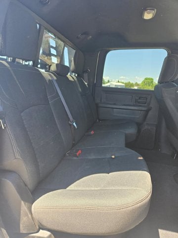 2025 RAM 2500 Tradesman Crew Cab 4x4 8' Box