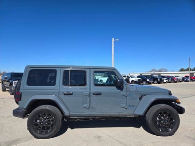 2025 Jeep Wrangler 4xe Sahara