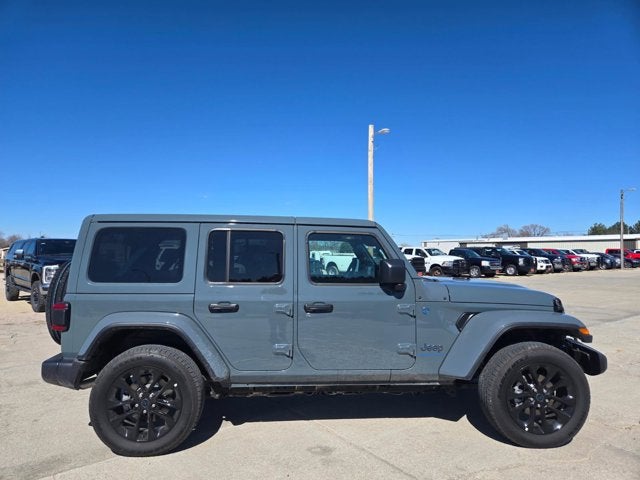 2025 Jeep Wrangler 4xe Sahara