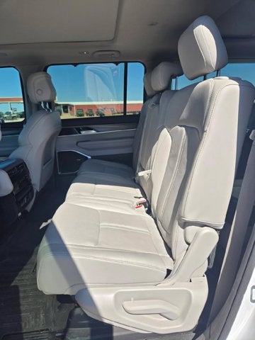 2024 Jeep Wagoneer L Series III