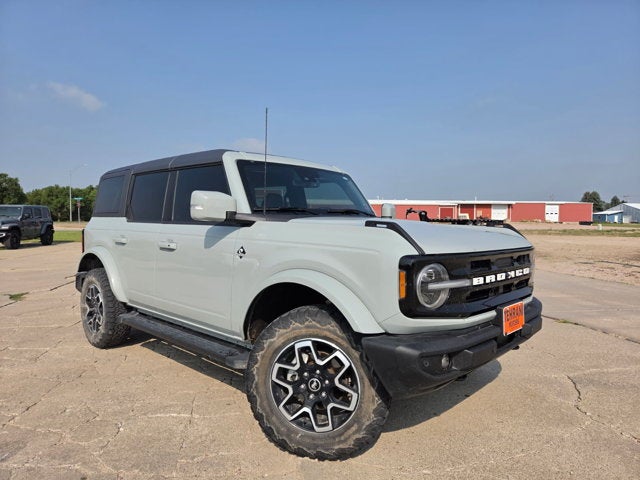2024 Ford Bronco Outer Banks