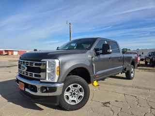 2026 Ford Super Duty F-350 SRW XLT