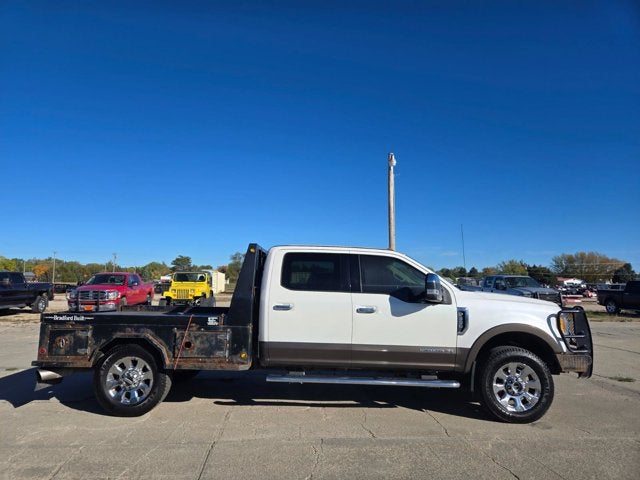 2017 Ford Super Duty F-350 SRW Lariat