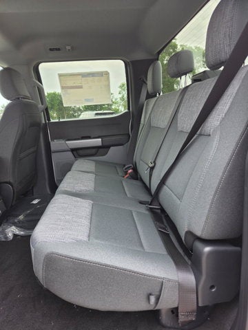 2026 Ford Super Duty F-350 DRW XLT