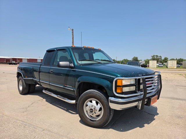 1998 GMC Sierra 3500 Ext Cab 155.5" WB 4WD DRW