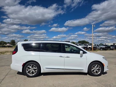 2018 Chrysler Pacifica Touring L Plus