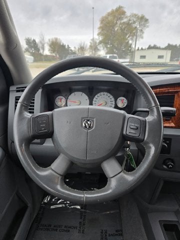 2006 Dodge Ram 2500 Mega Cab SLT