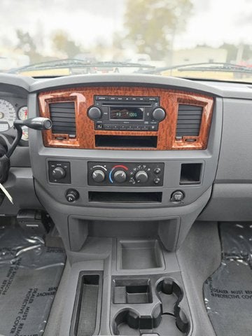 2006 Dodge Ram 2500 Mega Cab SLT