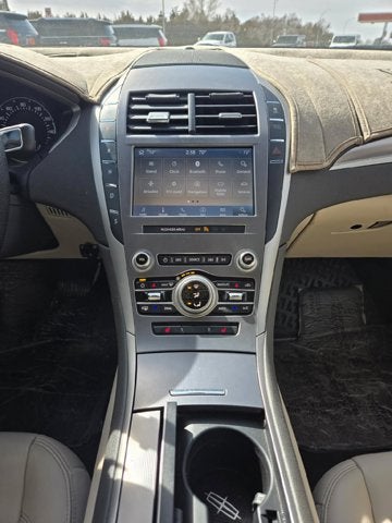 2020 Lincoln MKZ Standard